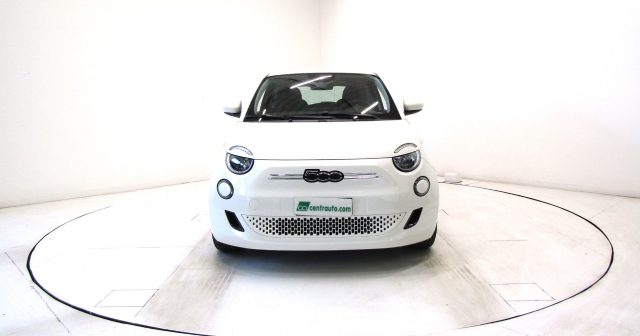 Fiat 500e Action 23.65KWh Aut. * ELETTRICA * - foto 2 di 4