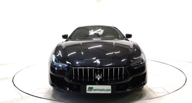 Maserati Ghibli 3.0 V6 Aut. * PELLE * 350CV * - foto 2 di 4