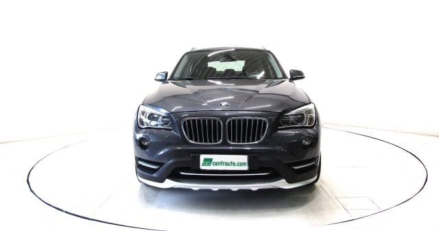 BMW X1 18d xDrive 2.0d X Line Aut. - foto 2 di 4