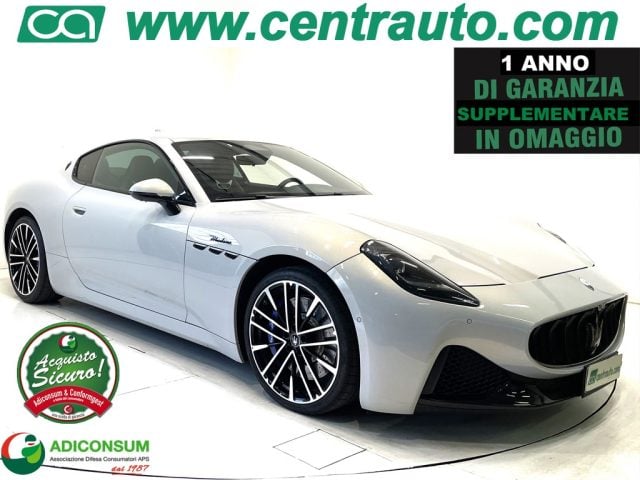 Maserati GranTurismo 3.0 V6 AWD Coupe' Modena Aut.* PELLE* 490CV *, del 2023, 21.653 km, in vendita a Andalo Valtellino (SO)