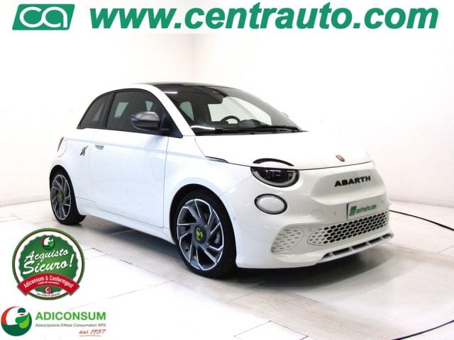 Abarth 500e Turismo Aut. * ELETTRICA * 42KWH 155CV, del 2025, 18.099 km, in vendita a Andalo Valtellino (SO)