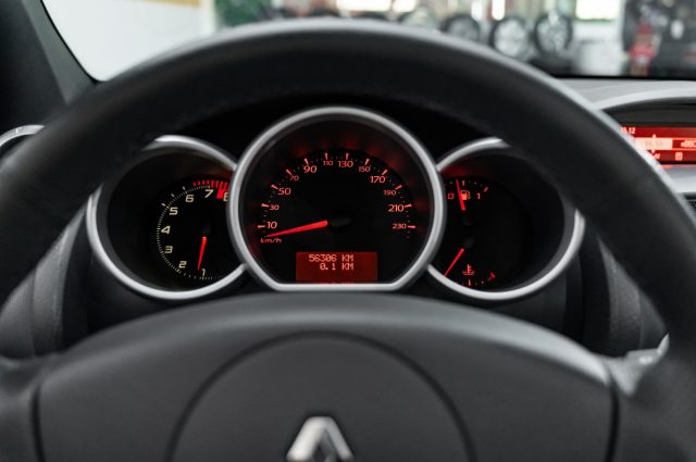 Renault Wind 1.2 TCe 100cv Night & Day cabrio usato a CINISELLO BALSAMO