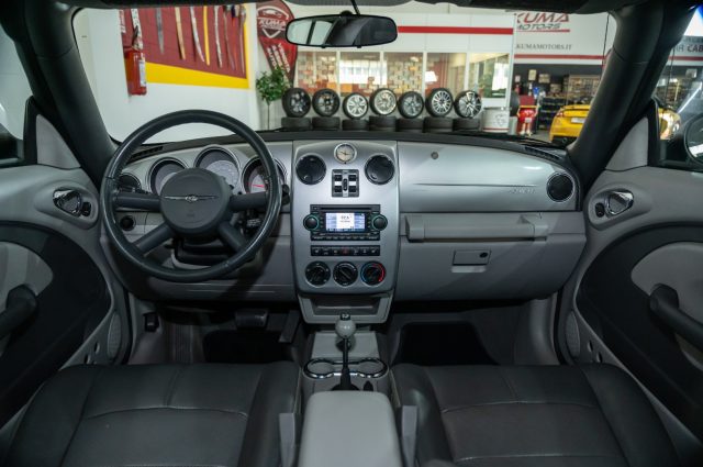 Chrysler PT Cruiser 2.4L 143cv aspirato Limited automatico - foto 2 di 4