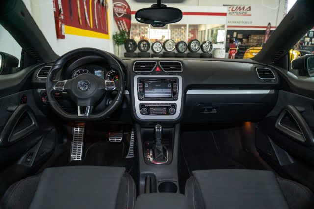 Volkswagen Scirocco 2.0 TSI 210cv DSG R line - foto 2 di 4