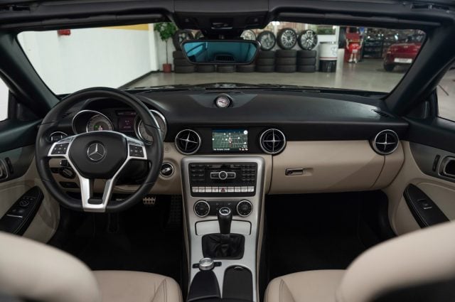 Mercedes-Benz SLK 200 1.800cc 185cv 6m AIRSCARF NAVI - foto 2 di 4