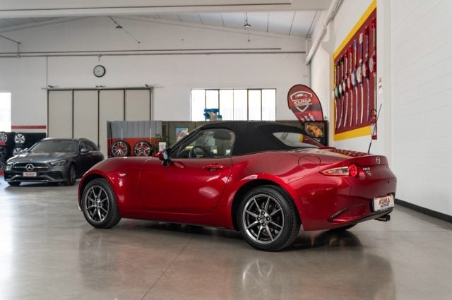 Mazda MX-5 1.5 132cv Sports line BOSE keyless 15.000 km - foto 4 di 4