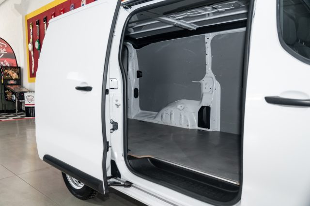 Fiat Scudo 1.5 BlueHDi 100cv Maxi passo lungo L3 Furgone - foto 4 di 4