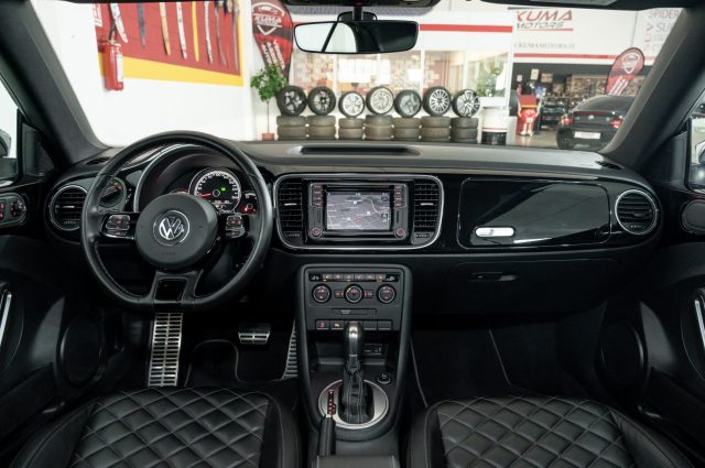 Volkswagen Maggiolino 2.0 TSI 220cv R Line Exclusive DSG cabrio - foto 2 di 4