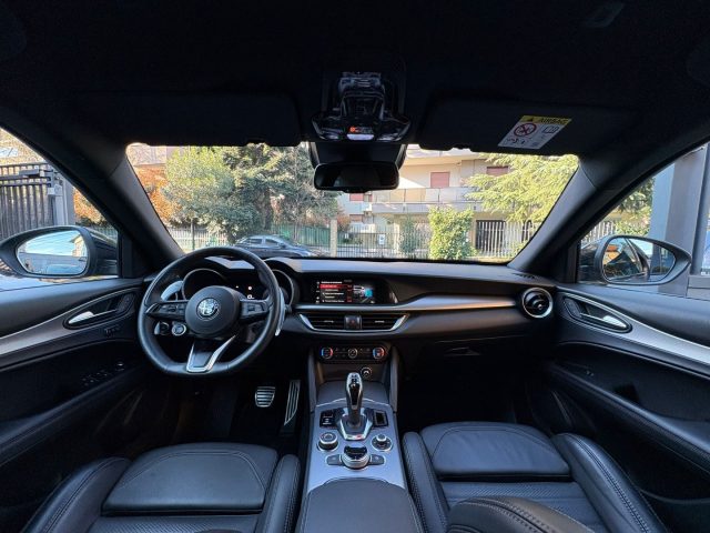 Alfa Romeo Stelvio 2.2 210 CV AT8 Q4 Veloce * PREZZO PROMO *, del 2025, 30.700 km, in vendita a Cinisello Balsamo (MI)