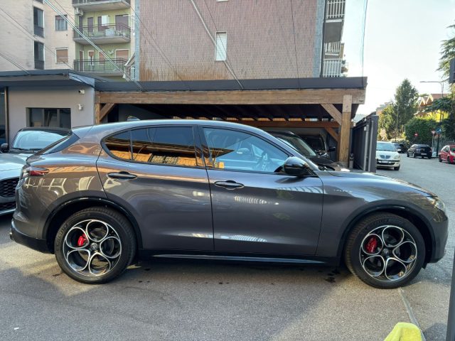 Alfa Romeo Stelvio 2.2 210 CV AT8 Q4 Veloce * PREZZO PROMO * - foto 3 di 4