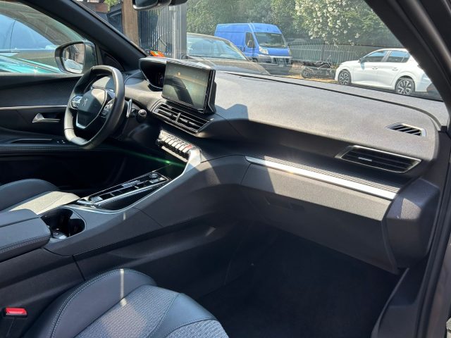 Peugeot 5008 BlueHDi 130 S&S EAT8 ALLURE PACK *PREZZO PROMO*, del 2024, 32.700 km, in vendita a Cinisello Balsamo (MI)