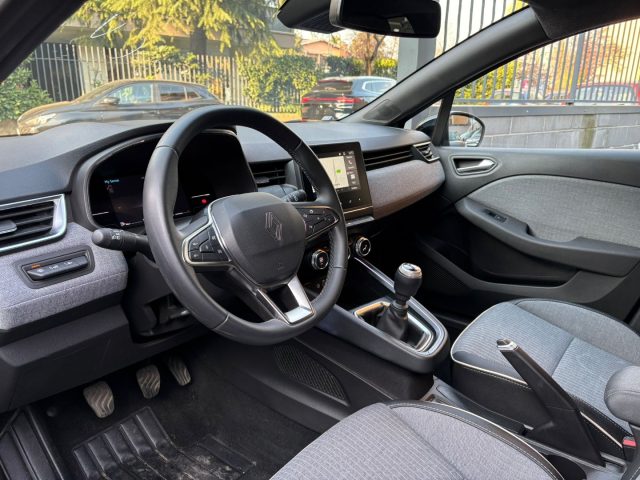 Renault Clio TCe 90 CV 5 porte Techno *PREZZO PROMO*, del 2025, 12.800 km, in vendita a Cinisello Balsamo (MI)