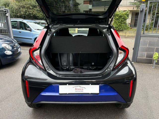 Toyota Aygo X 1.0 VVT-i 72 CV 5 porte Trend S-CVT *PREZZO PROMO* km 0 a CINISELLO BALSAMO