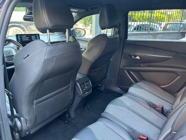 Peugeot 5008 BlueHDi 130 S&S EAT8 ALLURE PACK *PREZZO PROMO*, del 2024, 29.950 km, in vendita a Cinisello Balsamo (MI)