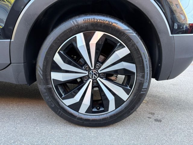 Volkswagen T-Cross 1.0 TSI 115 CV DSG Life, del 2025, 28.200 km, in vendita a Cinisello Balsamo (MI)