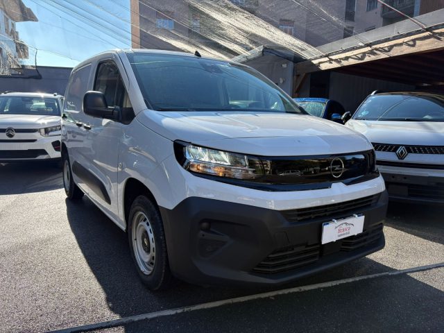 Opel Combo Cargo 1.5 Diesel 100CV S&S PC km 0 a CINISELLO BALSAMO