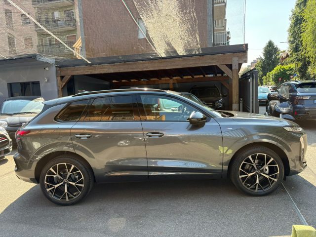 Audi Q3 TFSI 110 kW S tronic S Line Sline Edition *TETTO* - foto 3 di 4
