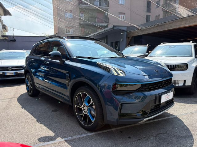 Lynk & Co 1 PHEV *PREZZO PROMO* - foto 2 di 4