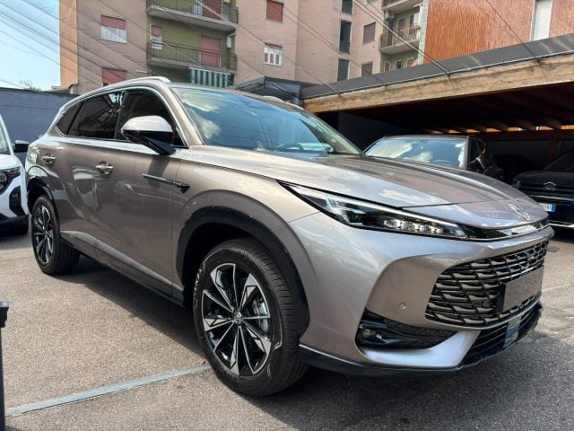 MG HS HEV Luxury 224CV *PREZZO PROMO* - foto 3 di 4