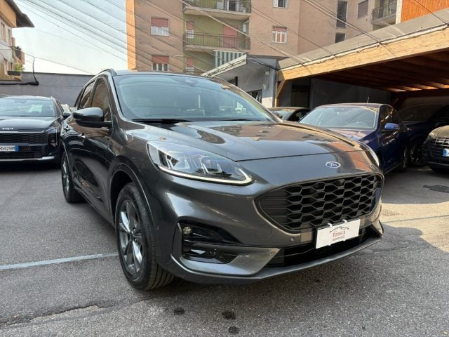 Ford Kuga 2.5 Plug In Hybrid 225CV ST-Line *PREZZO PROMO*, del 2023, 68.400 km, in vendita a Cinisello Balsamo (MI)
