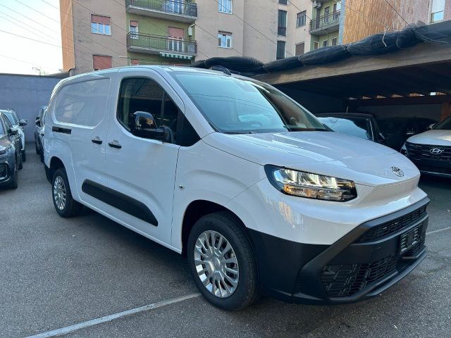 Toyota Proace City 1.5D 100 CV PL 4p. Comfort + IVA - foto 2 di 13