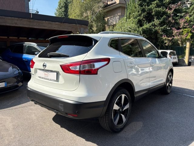 Nissan Qashqai 1.2 DIG-T Tekna AUTOMATICA - foto 4 di 4