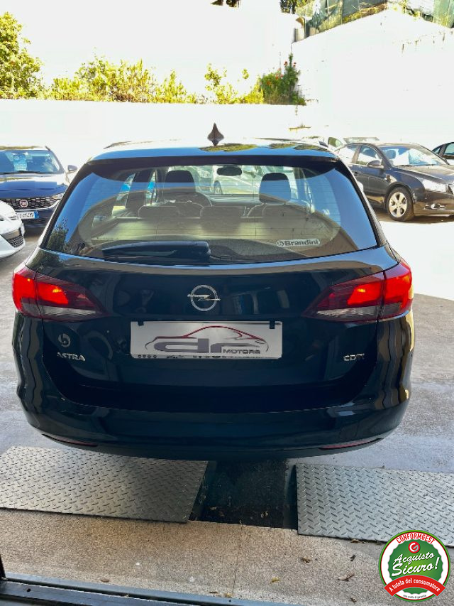 Opel Astra 1.6 CDTi 110CV Start&Stop Sports Tourer Dynamic - foto 4 di 4