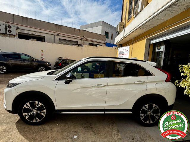 Mitsubishi Eclipse Cross 1.5 turbo 2WD Invite - foto 3 di 4