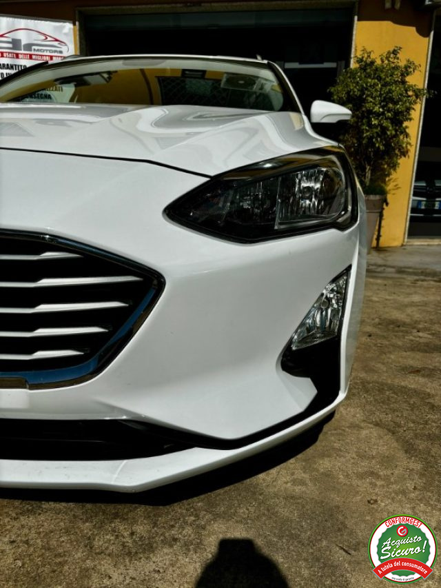 Ford Focus 1.5 EcoBlue 120 CV automatico SW Business Co-Pilot - foto 2 di 4