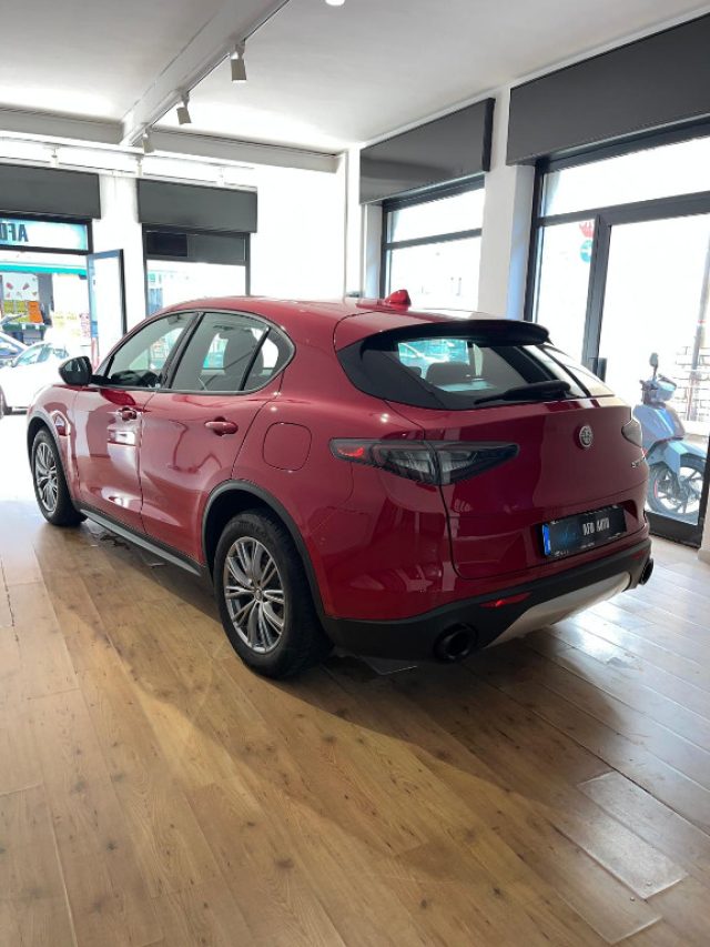 Alfa Romeo Stelvio 2.2 Turbodiesel 160 CV AT8 RWD Sprint - foto 2 di 4