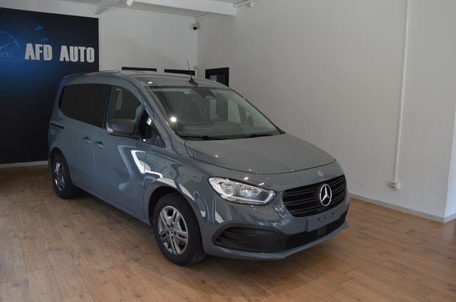 Mercedes-Benz Citan 1.3 110 Tourer Long*IVA ESPOSTA* - foto 2 di 4