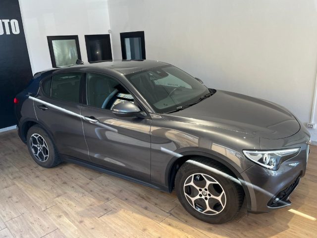 Alfa Romeo Stelvio 2.2 Turbodiesel 190 CV AT8 Q4 Super Business - foto 2 di 4
