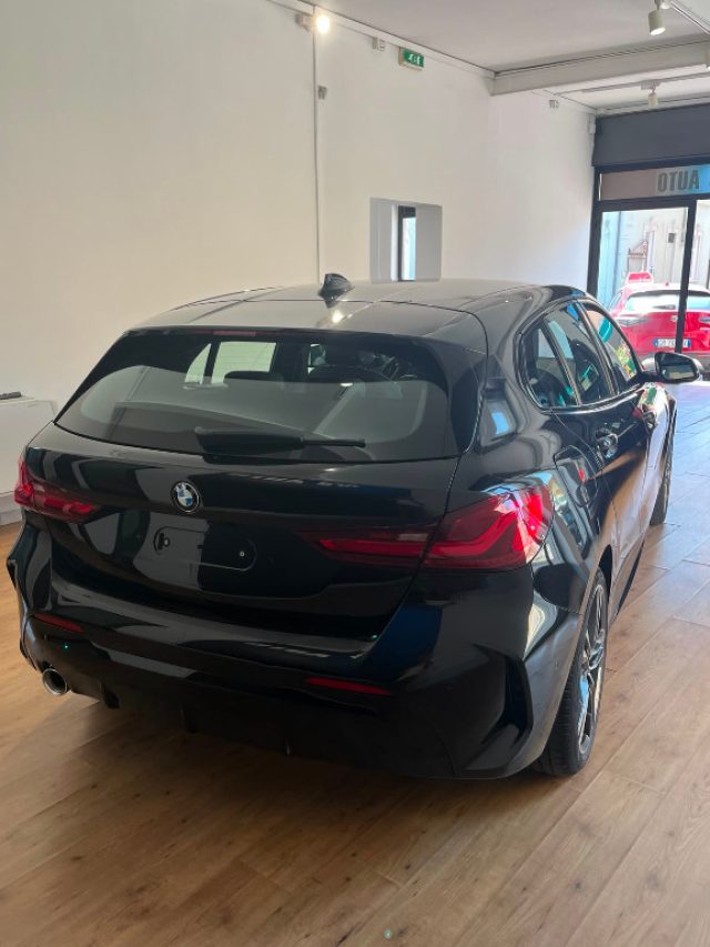 BMW 118 i 5p. Msport - foto 3 di 4