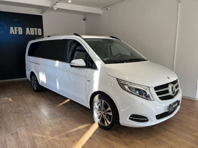Mercedes-Benz V 250 d Automatic 4Matic Premium Extralong - foto 2 di 4