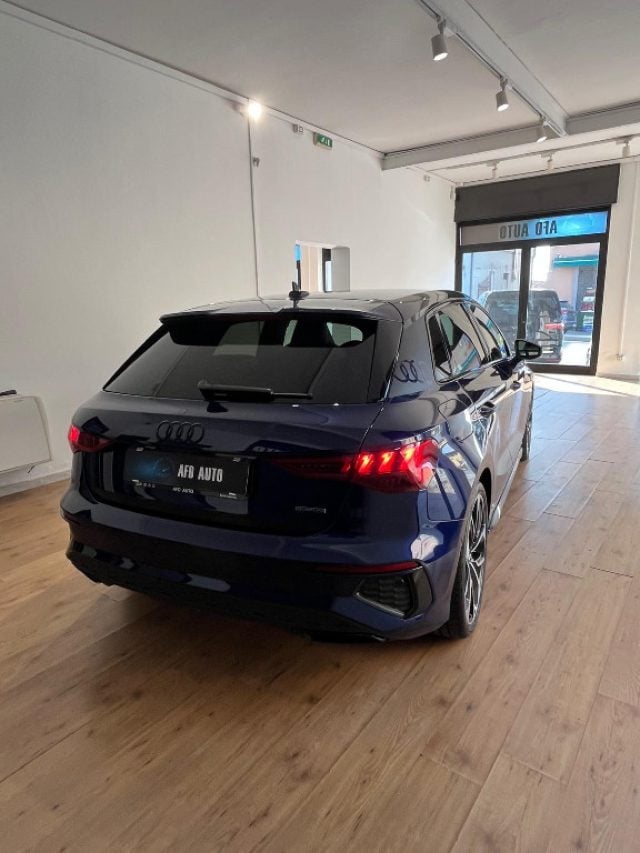 Audi A3 SPB 40 TFSI quattro S tronic S line edition - foto 4 di 4
