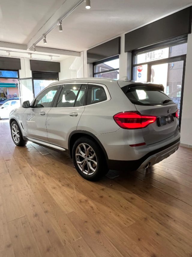 BMW X3 xDrive20d xLine - foto 3 di 4