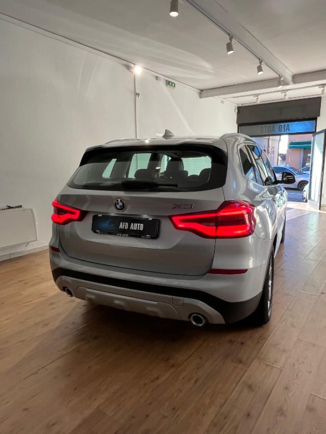 BMW X3 xDrive20d xLine - foto 4 di 4