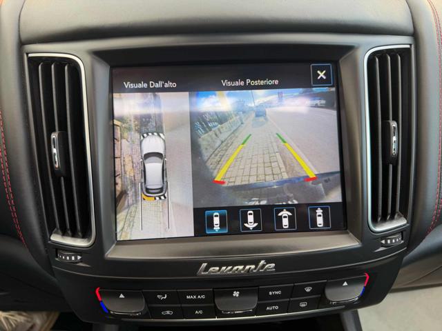Maserati Levante V6 Diesel 275 CV AWD Gransport Tetto, del 2017, 247.000 km, in vendita a Castel San Giorgio (SA)