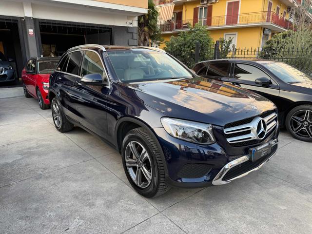 Mercedes-Benz GLC 250 d 4Matic Sport - foto 3 di 4