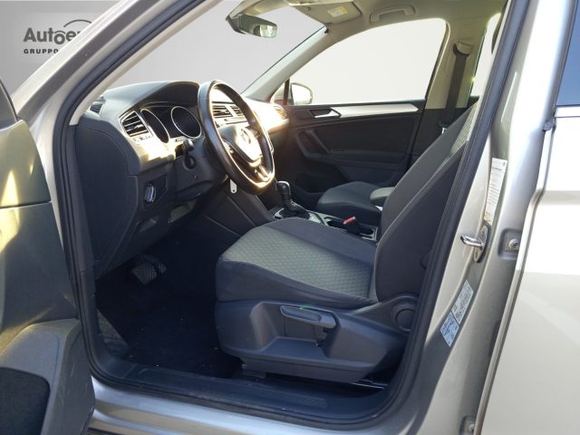 Volkswagen Tiguan 2.0 TDI SCR DSG 4MOTION Business BMT, del 2020, 101.158 km, in vendita a Latina (LT)