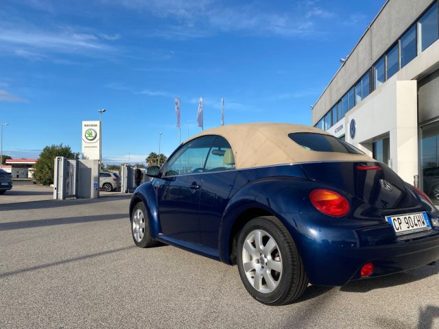 Volkswagen New Beetle 1.9 TDI 101CV Cabrio, del 2004, 195.223 km, in vendita a Latina (LT)