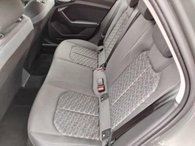 Audi A1 SPB 30 TFSI S line edition, del 2022, 23.357 km, in vendita a Latina (LT)