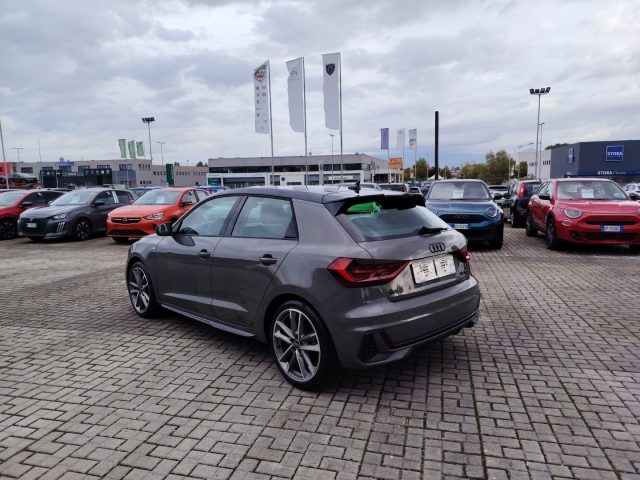 Audi A1 SPB 30 TFSI S line edition - foto 4 di 4