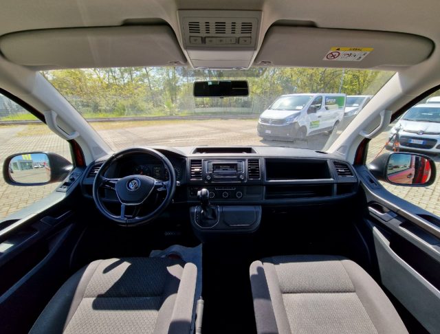 Volkswagen Multivan MULTIVAN TRENDLINE 2.0 TDI 150 CV DSG, del 2017, 64.764 km, in vendita a Latina (LT)