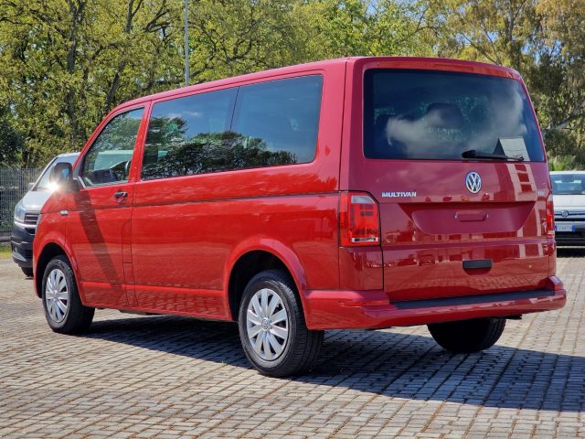 Volkswagen Multivan MULTIVAN TRENDLINE 2.0 TDI 150 CV DSG - foto 3 di 4