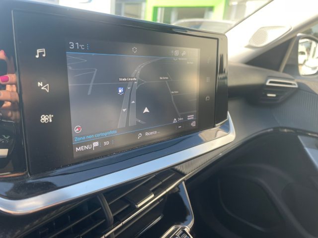 Peugeot 2008 PureTech 100 S&S Allure, del 2021, 38.021 km, in vendita a Latina (LT)
