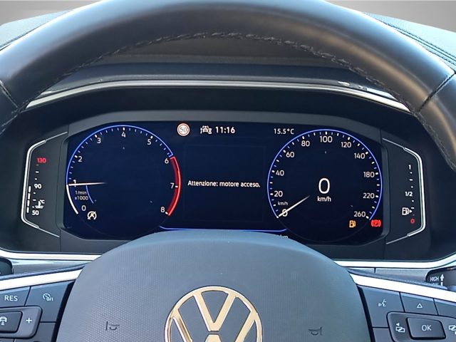 Volkswagen T-Roc 1.0 TSI Style, del 2025, 11.172 km, in vendita a Latina (LT)