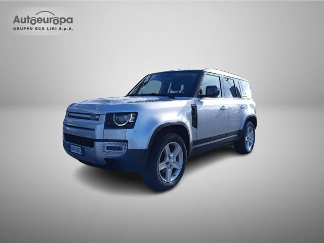 Land Rover Defender 110 3.0D I6 250 CV AWD Auto Hard Top SE, del 2023, 76.982 km, in vendita a Latina (LT)