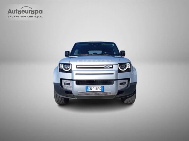 Land Rover Defender 110 3.0D I6 250 CV AWD Auto Hard Top SE - foto 2 di 4
