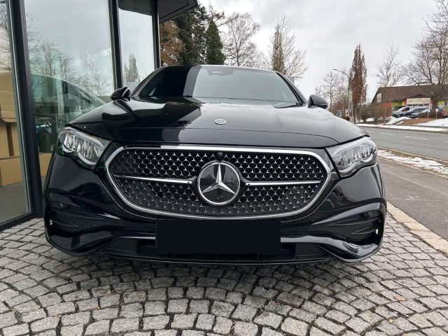 Mercedes-Benz E 220 D AMG PREMIUM SPORT WIDESCREEN LED NAVI KAMERA PDC - foto 4 di 4